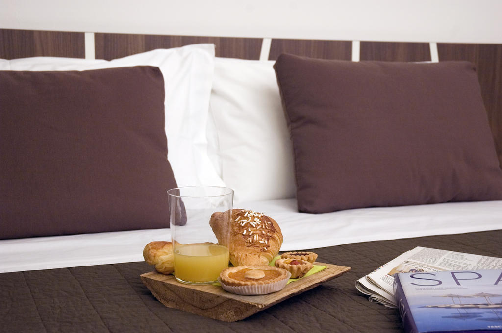 Residence Alleterme リヴァナッツァーノ 部屋 写真